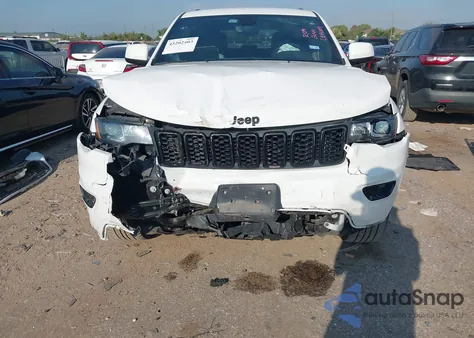 2022 Jeep Grand Cherokee Laredo X 4X2 из США, поврежденный, VIN 1C4RJEAGXNC127857